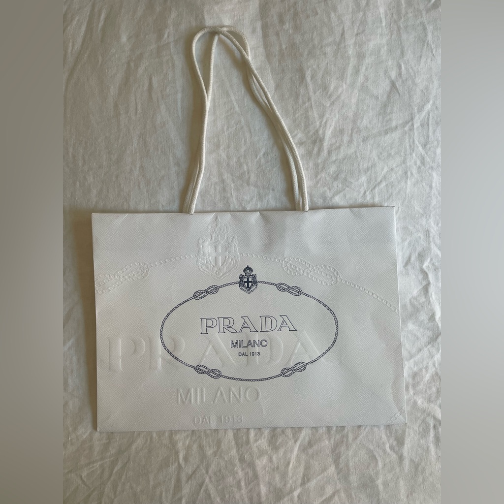 Prada Shopping Bag Medium Fits Shoebox